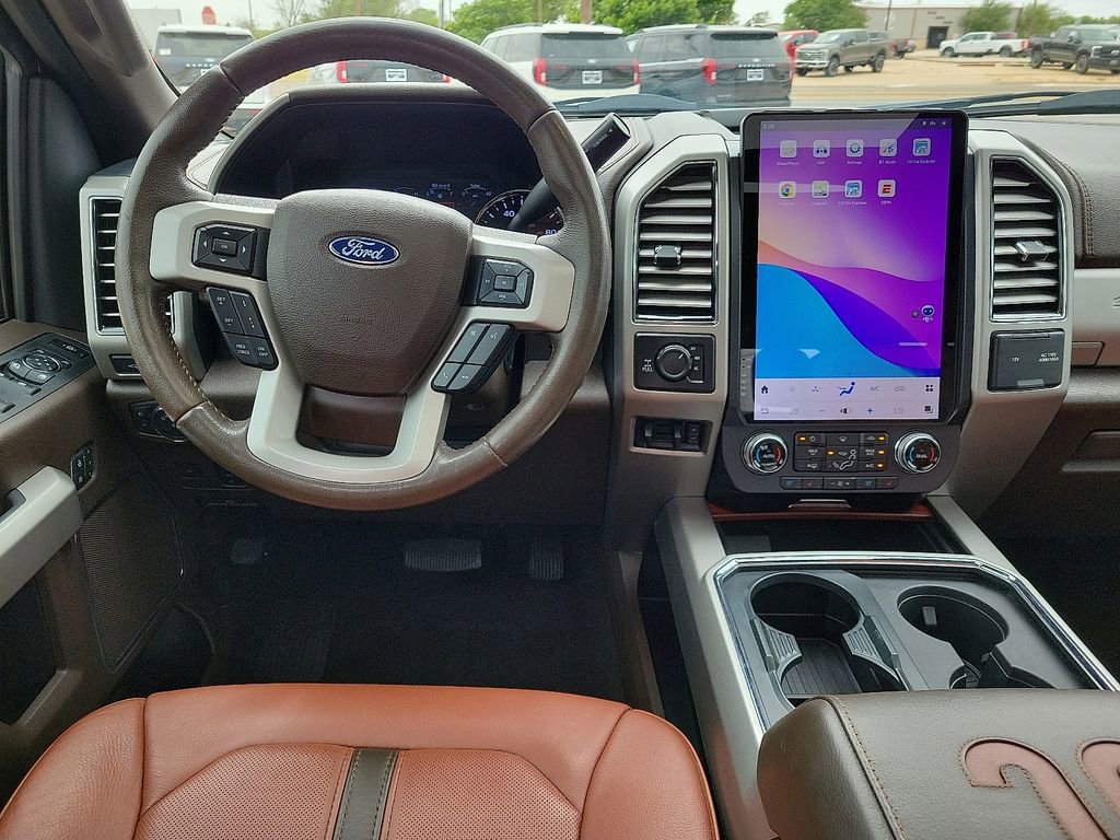 Used 2019 Ford F350 King Ranch w/ King Ranch Ultimate Package AWD/4WD image 17
