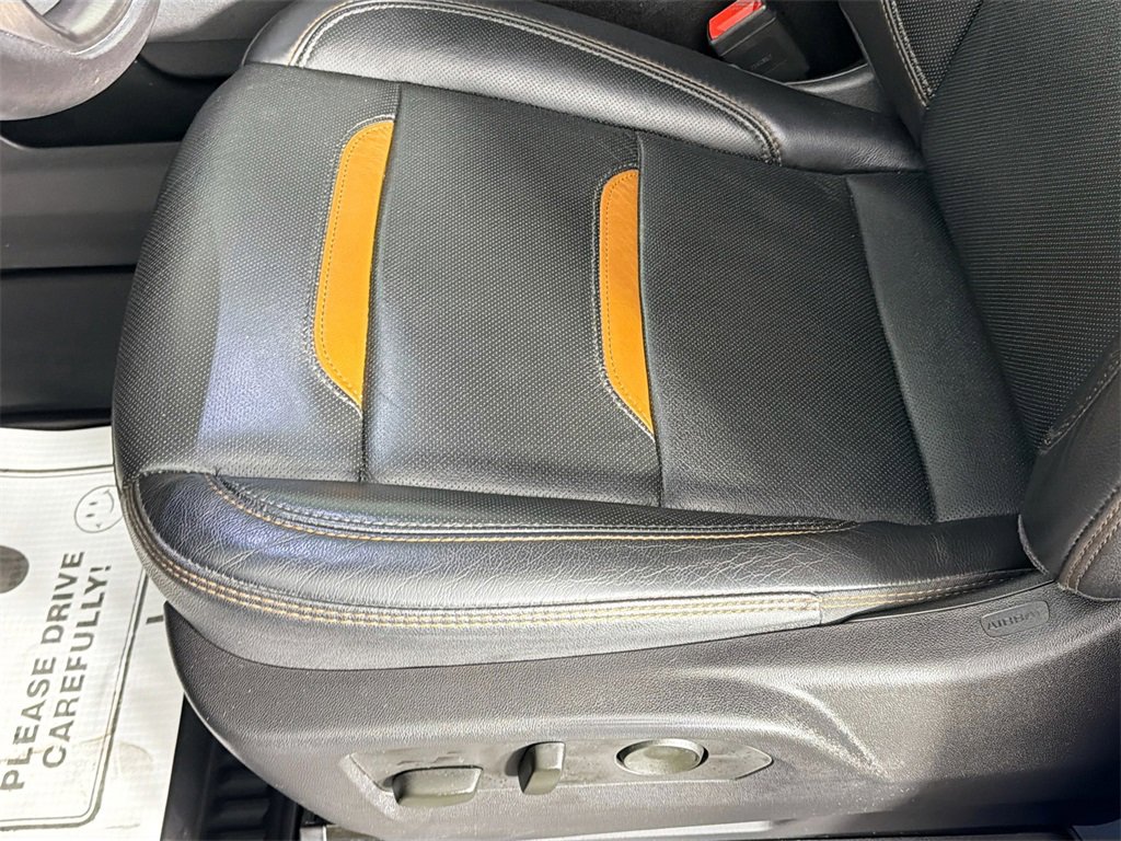 Used 2023 GMC Sierra 1500 AT4 w/ Technology Package image 18