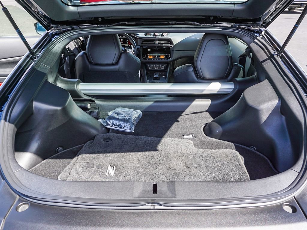 Used 2024 Nissan Z Performance w/ Floor Mat Package image 24