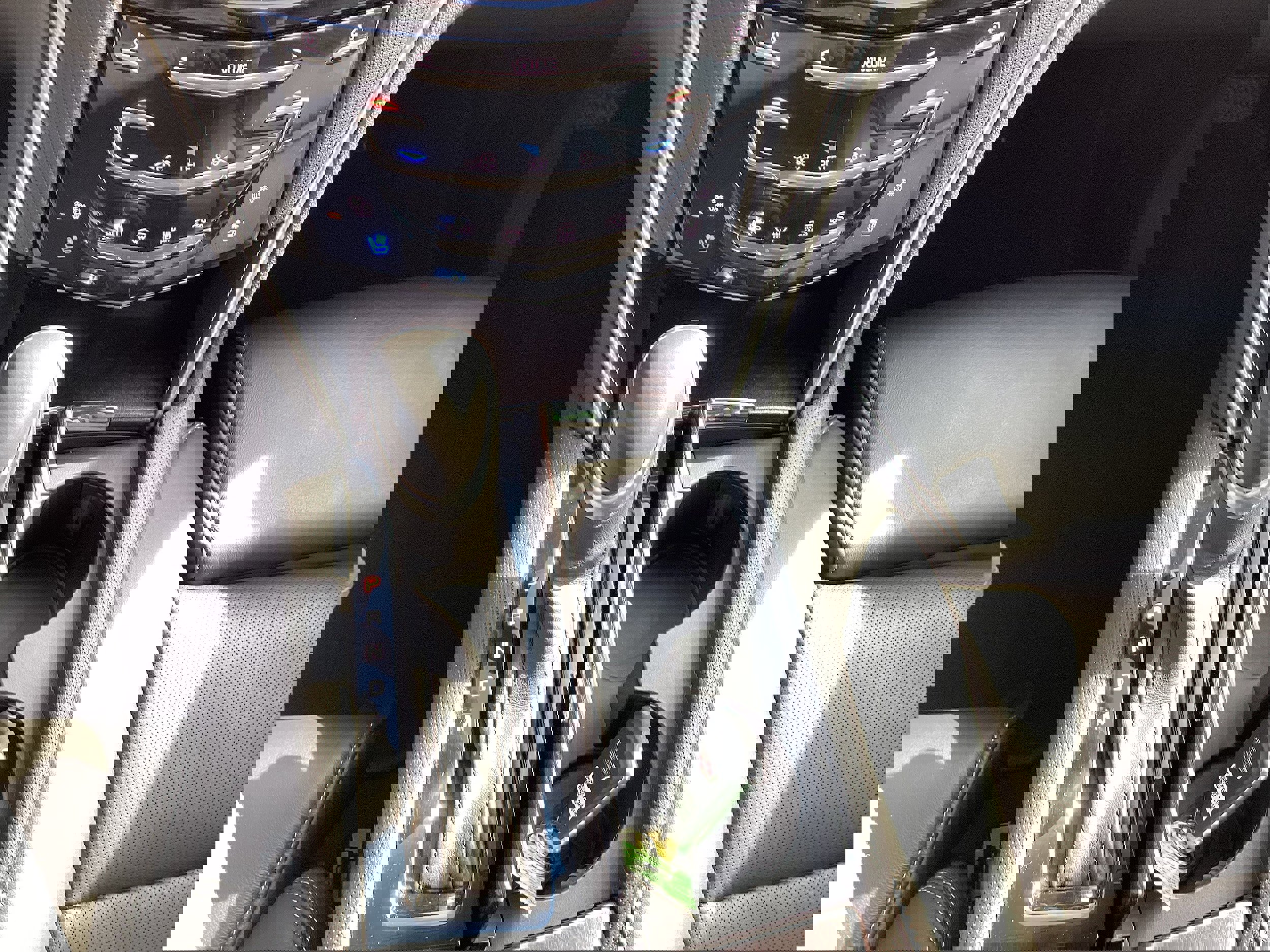 Used 2019 Cadillac XTS Premium Luxury AWD/4WD image 18