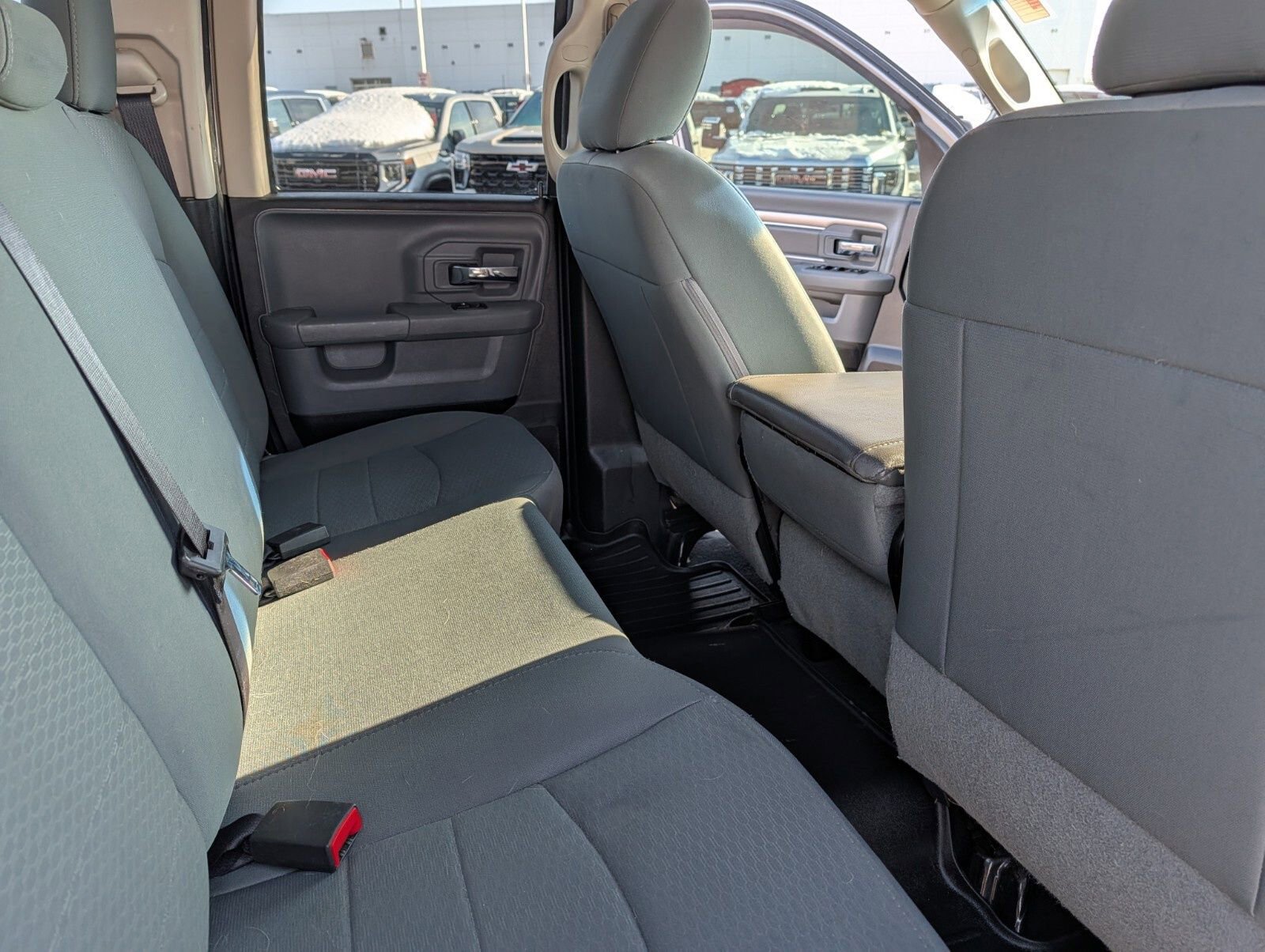 Used 2016 RAM 1500 Classic SLT image 18