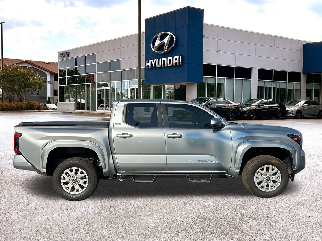 Used 2024 Toyota Tacoma SR5 image 6