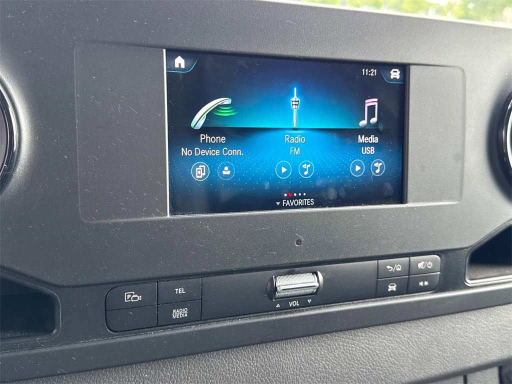 Used 2022 Mercedes-Benz Sprinter 3500 image 24