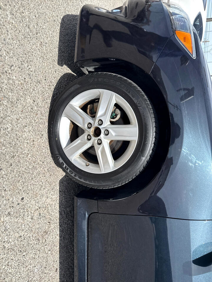 Used 2014 Toyota Camry SE image 25