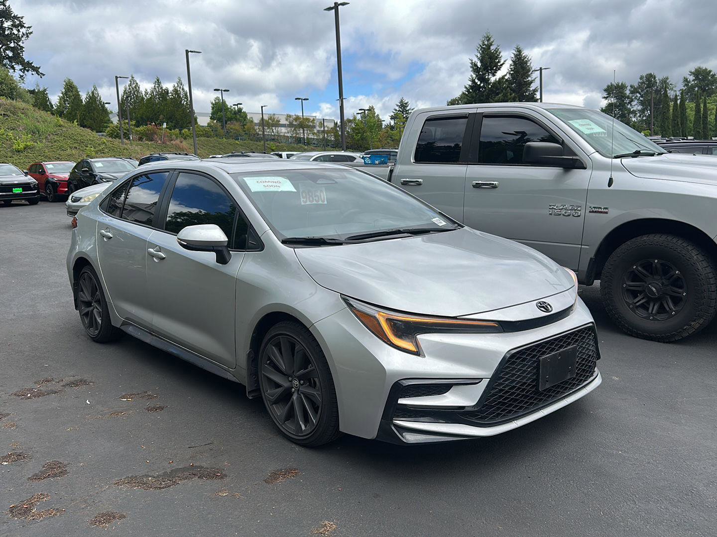 Used 2026 Toyota Corolla XSE FWD image 6