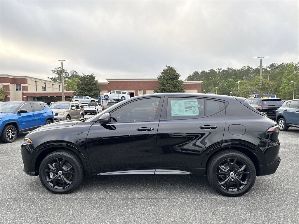 New 2025 Dodge Hornet R/T w/ R/T Blacktop Package image 6