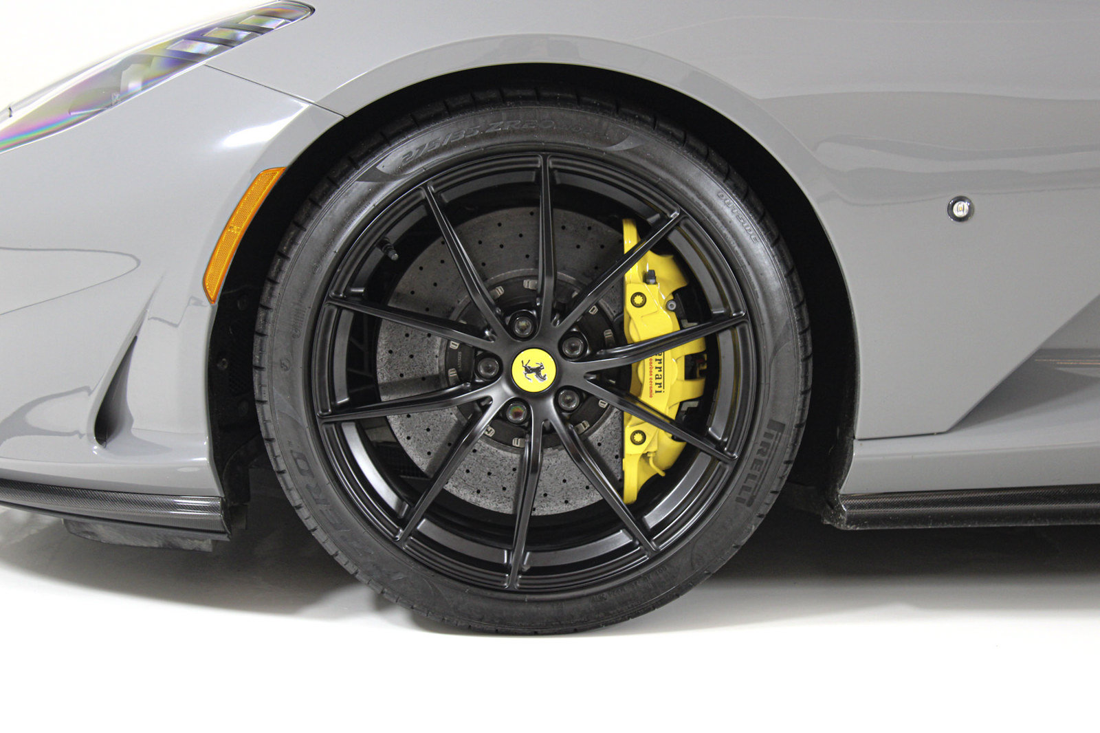 Used 2019 Ferrari 812 Superfast RWD image 15