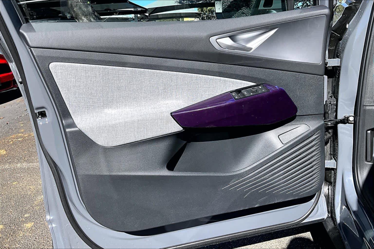 New 2026 Volkswagen ID.4 Pro image 10