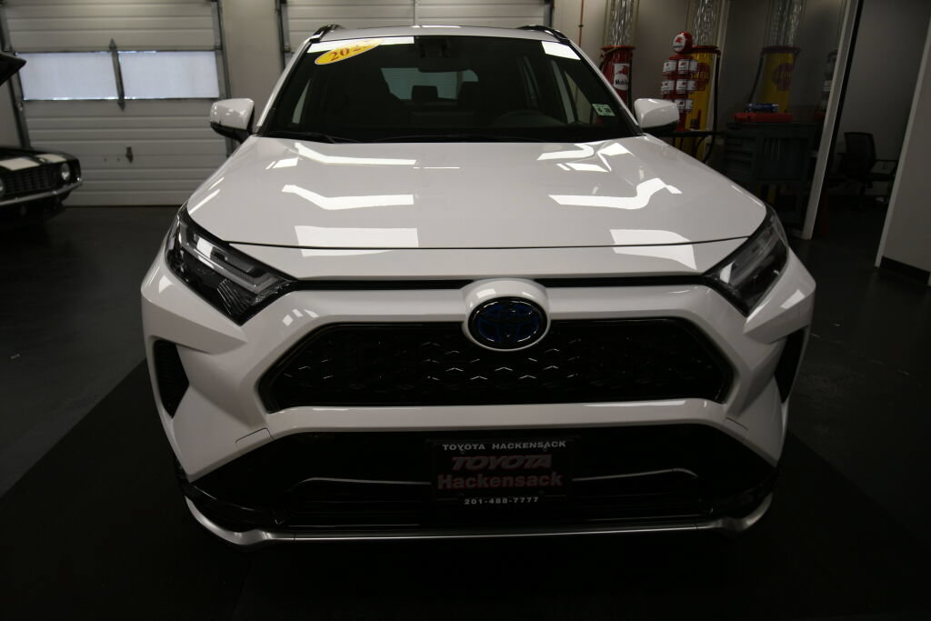 Certified 2023 Toyota RAV4 SE w/ Weather & Moonroof Package AWD/4WD image 3