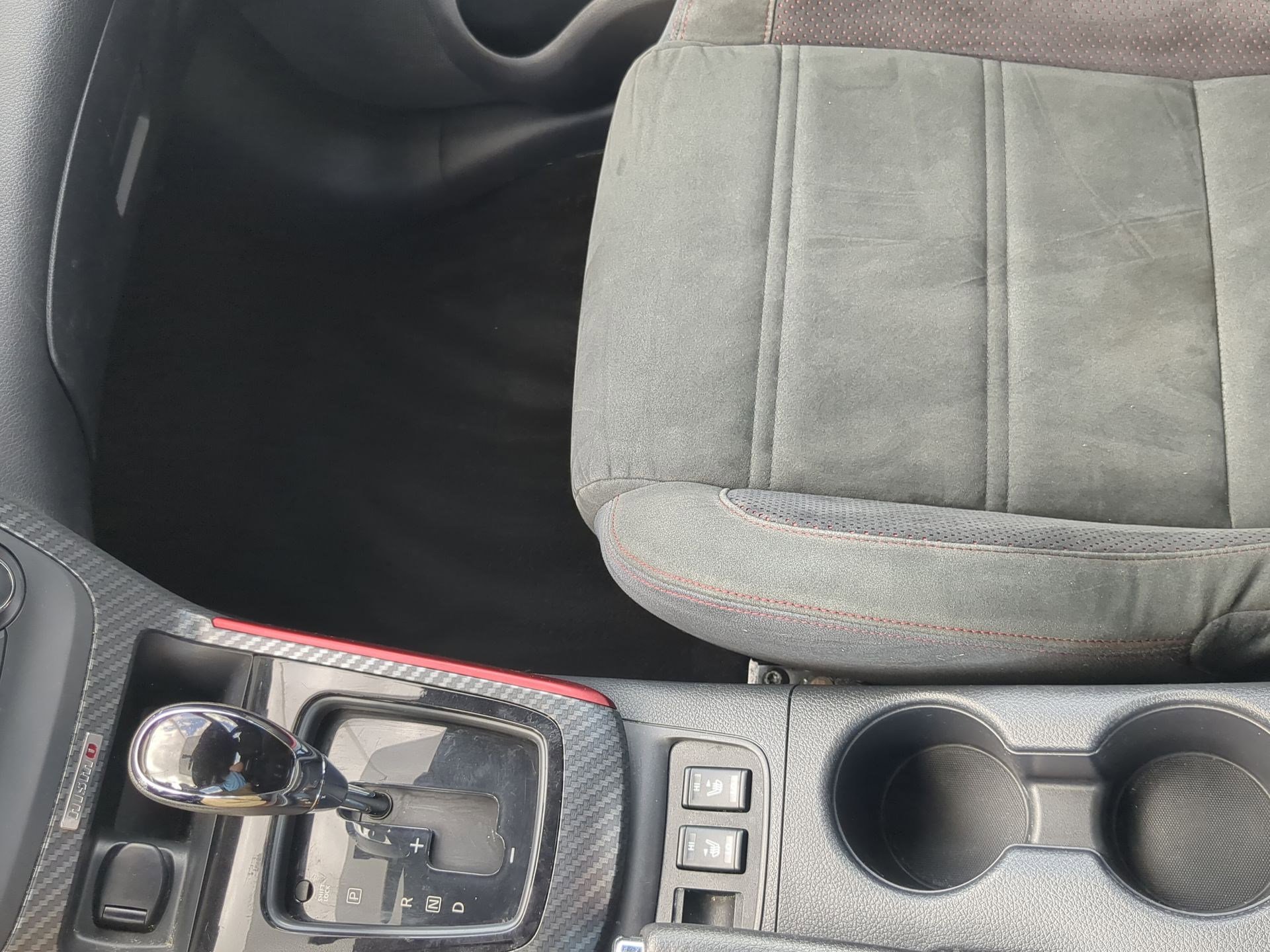 Used 2017 Nissan Sentra NISMO w/ NISMO Premium Package image 19