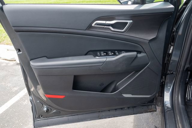 Certified 2025 Kia Sportage EX image 7