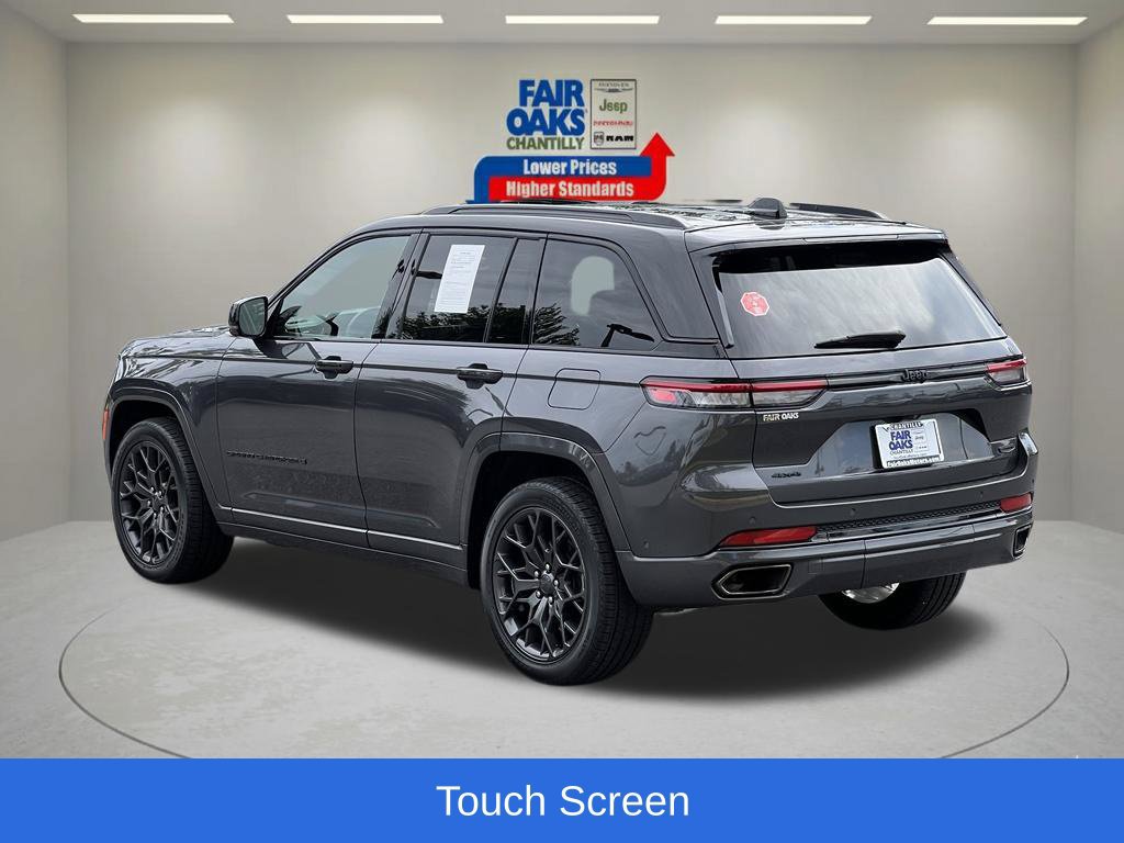 Used 2025 Jeep Grand Cherokee Summit w/ Obsidian Package AWD/4WD image 10