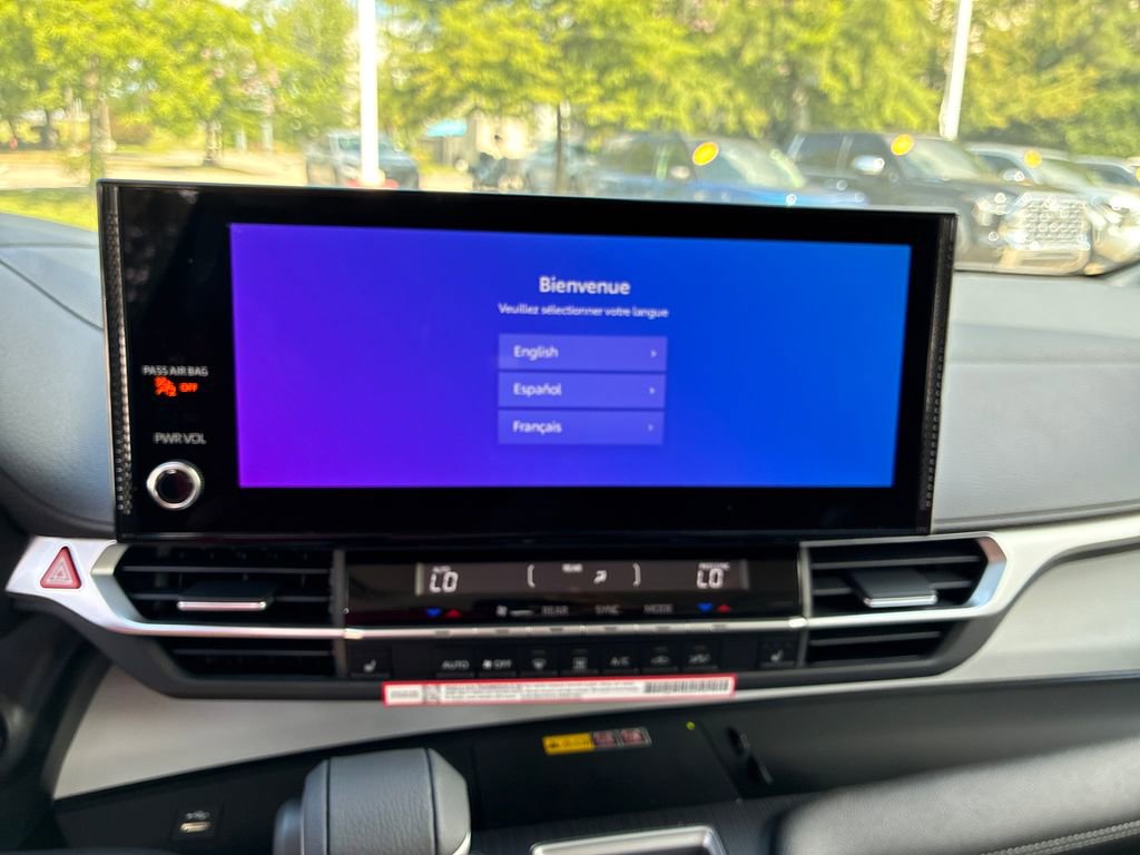 New 2026 Toyota Sienna XLE FWD image 25