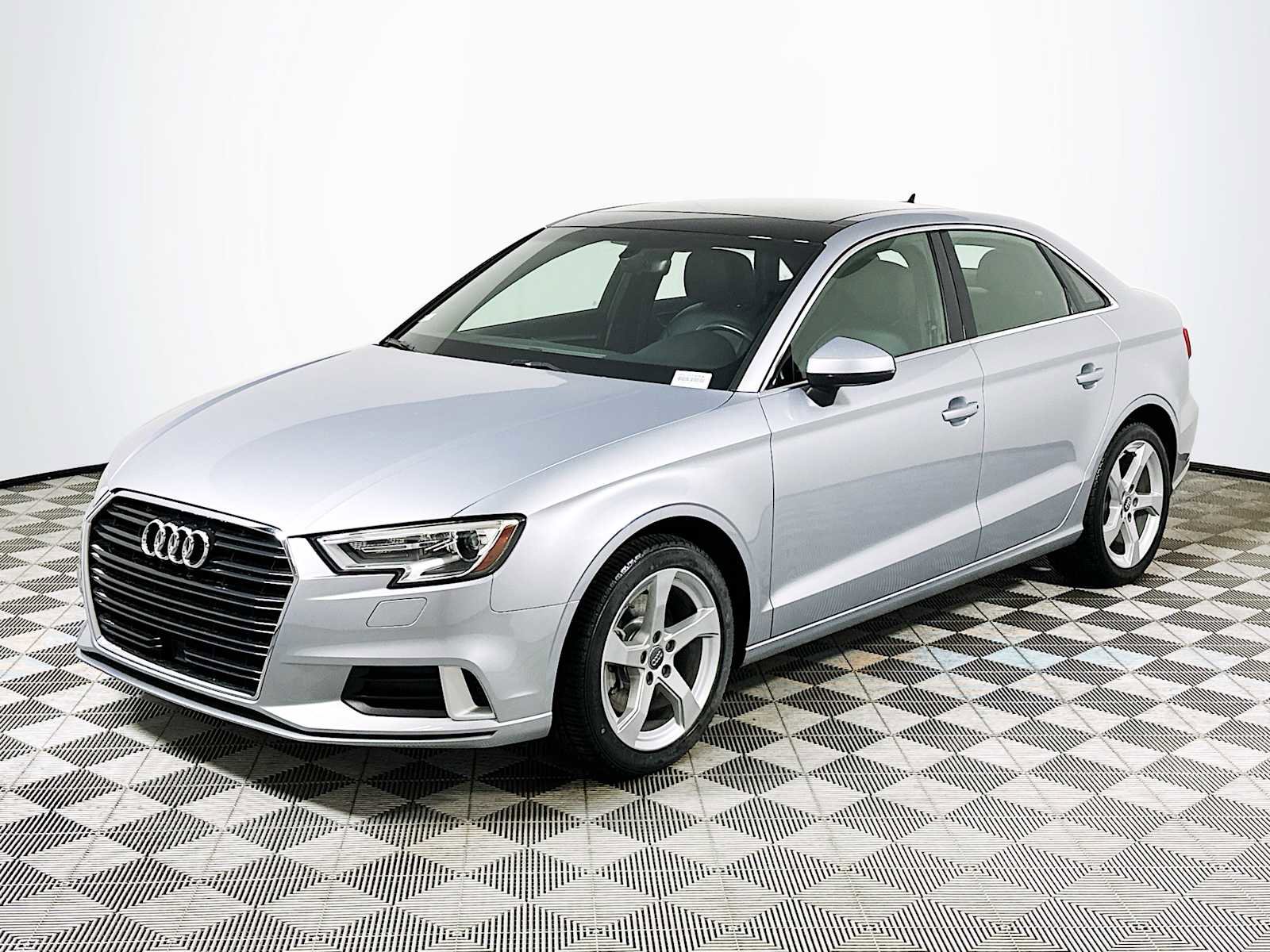 Used 2019 Audi A3 2.0T Premium w/ Convenience Package image 3