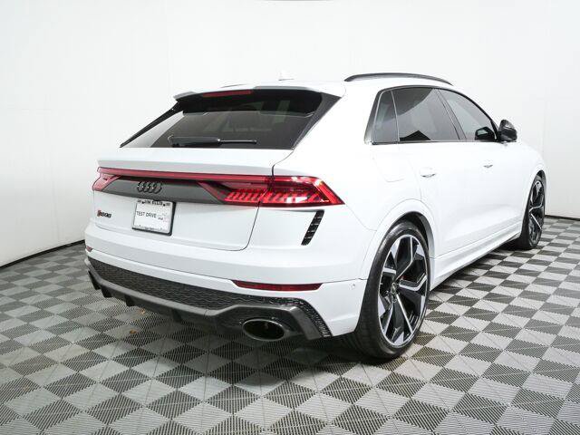 Used 2022 Audi RS Q8 AWD/4WD image 3
