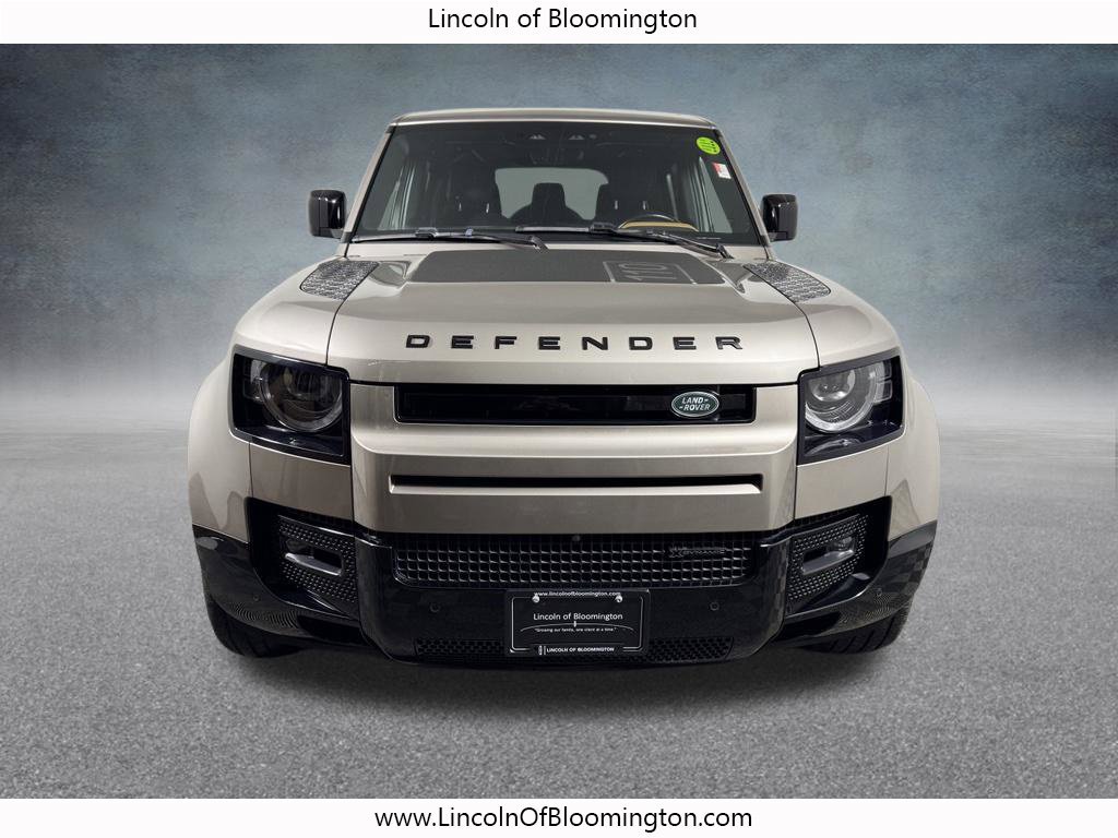 Used 2023 Land Rover Defender 110 X-Dynamic SE AWD/4WD image 8