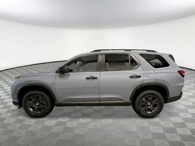 New 2026 Honda Pilot TrailSport image 2