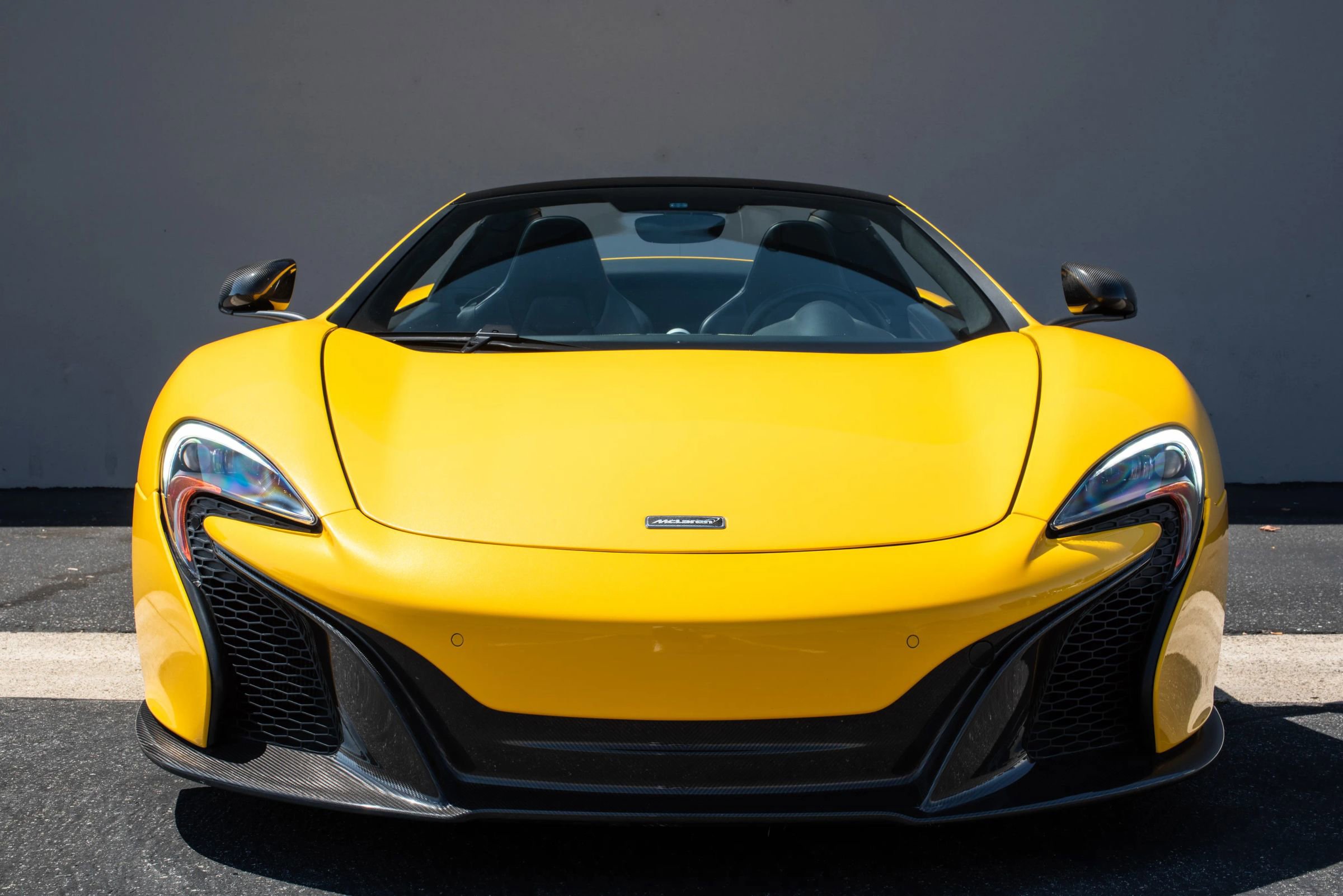 Used 2015 McLaren 650S Spider image 4