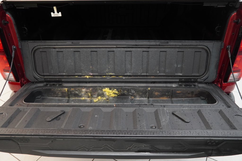 Used 2025 Chevrolet Colorado LT w/ LT Convenience Package AWD/4WD image 10