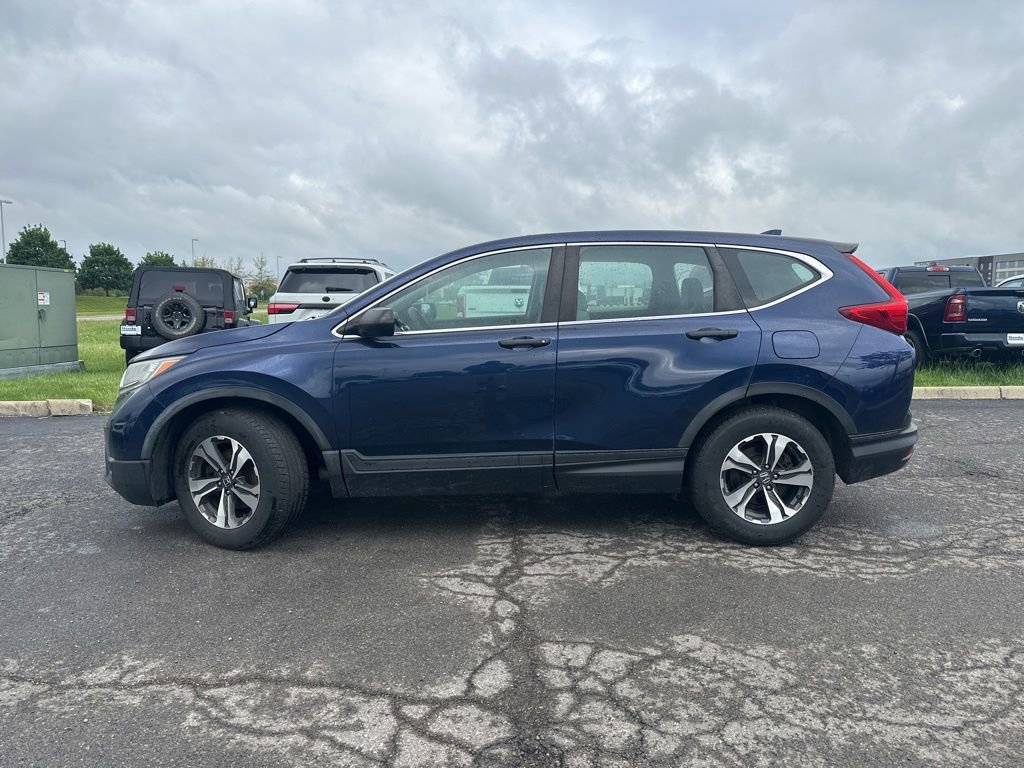 Used 2017 Honda CR-V LX image 6