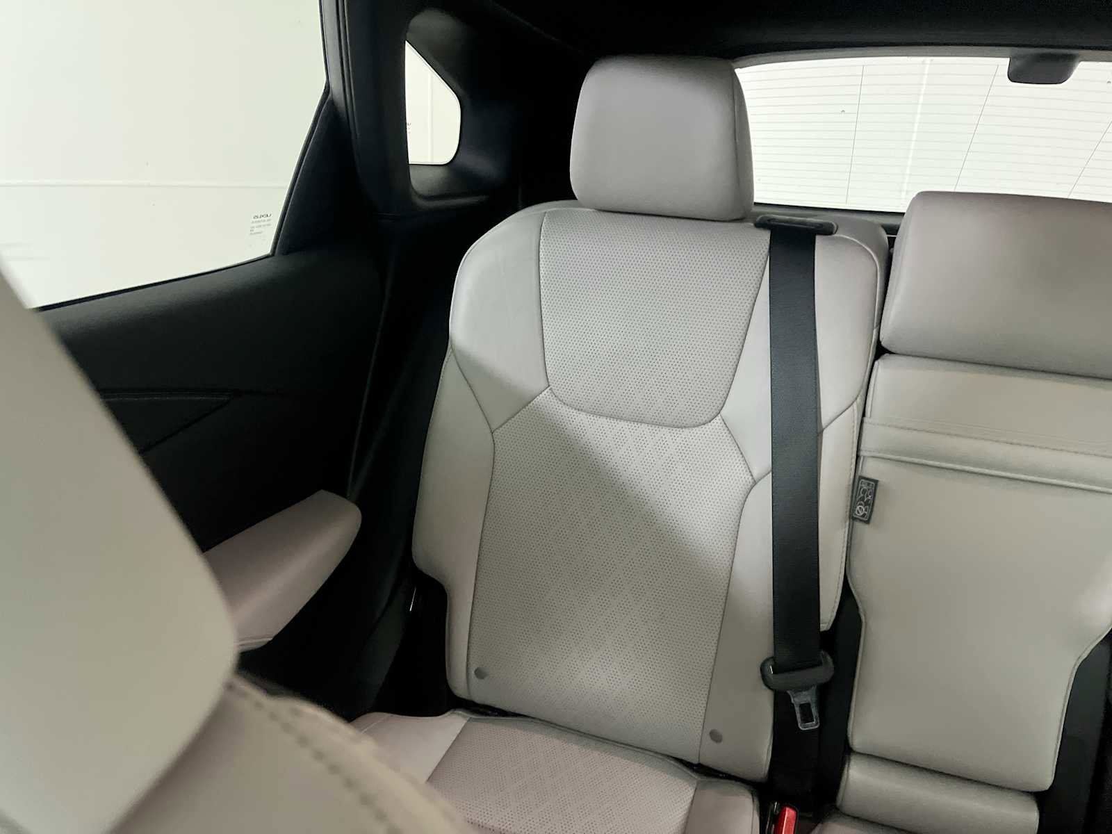 Used 2023 Lexus RX 350 AWD image 12