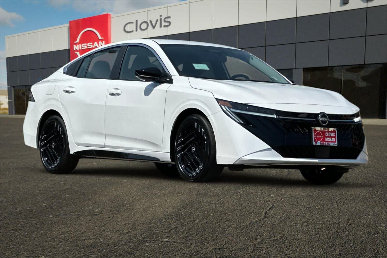 New 2027 Nissan Sentra SR FWD image 10