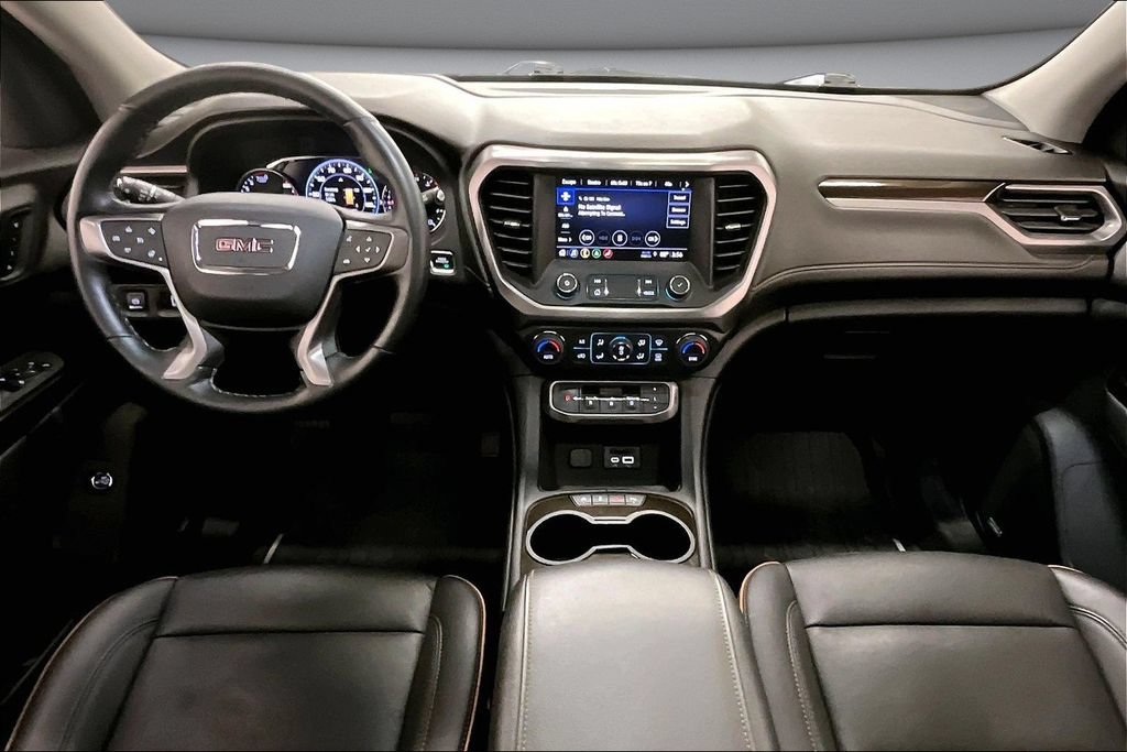 Used 2023 GMC Acadia AT4 w/ Technology Package AWD/4WD image 7