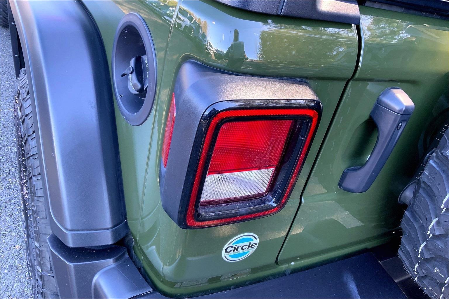 Certified 2024 Jeep Wrangler Willys image 21