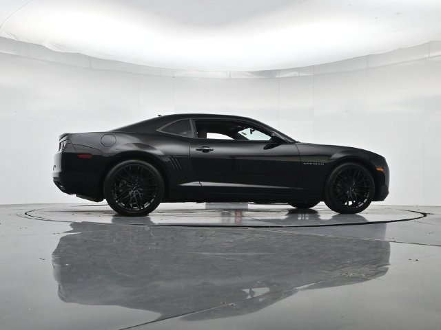 Used 2013 Chevrolet Camaro LS RWD image 32
