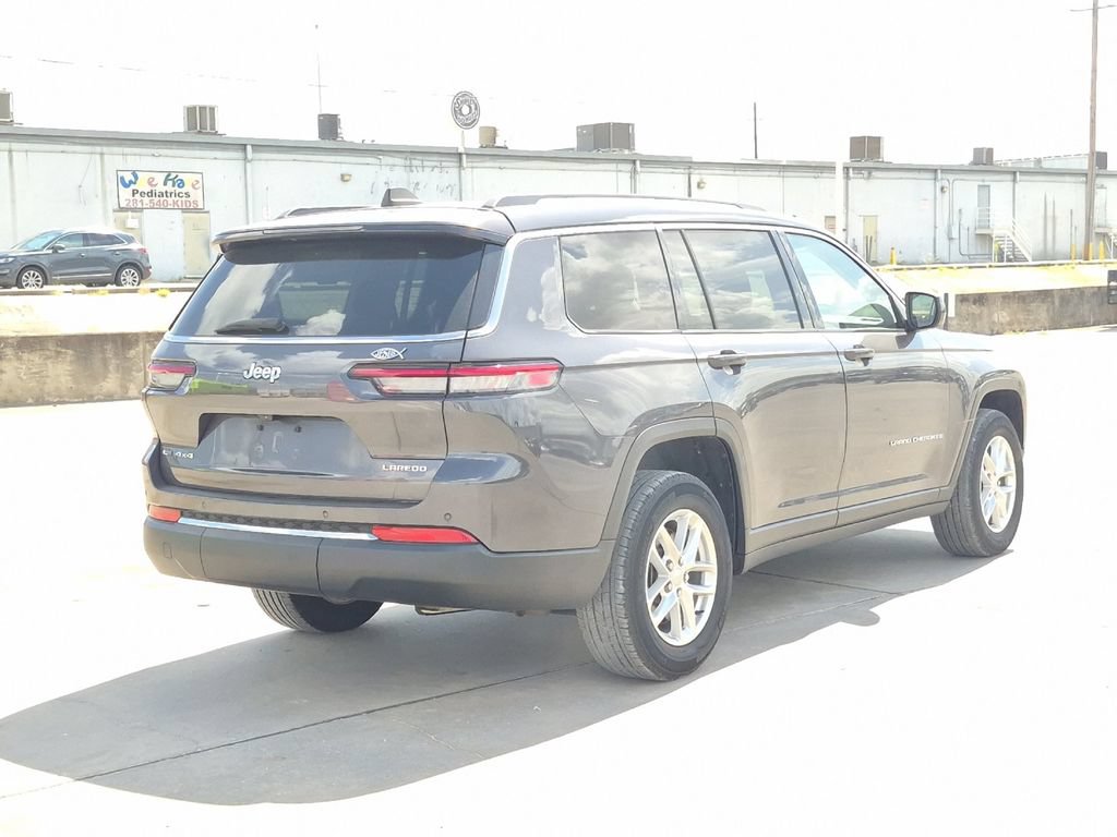 Used 2023 Jeep Grand Cherokee L Laredo AWD/4WD image 6