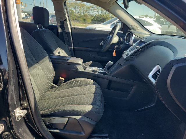 Used 2015 Chevrolet Equinox LS FWD image 25