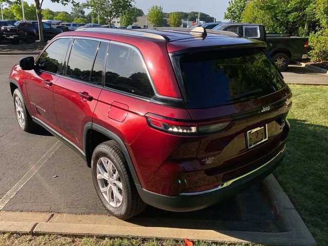 Used 2022 Jeep Grand Cherokee Limited RWD image 31