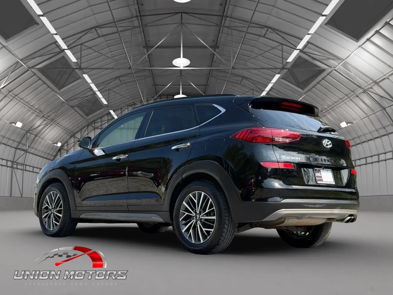 Used 2021 Hyundai Tucson Ultimate w/ Cargo Package FWD image 6