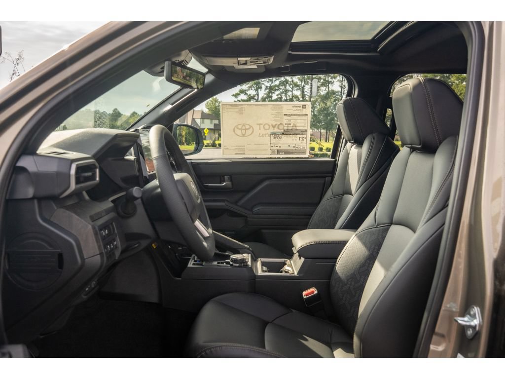 New 2026 Toyota Tacoma Limited AWD/4WD image 12