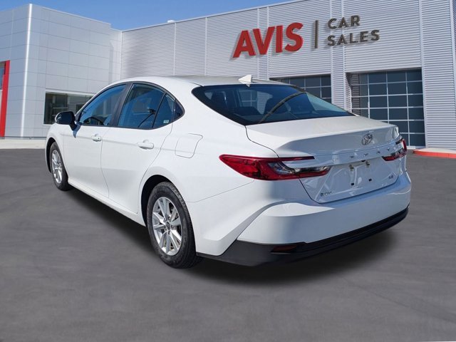 Used 2025 Toyota Camry LE image 9