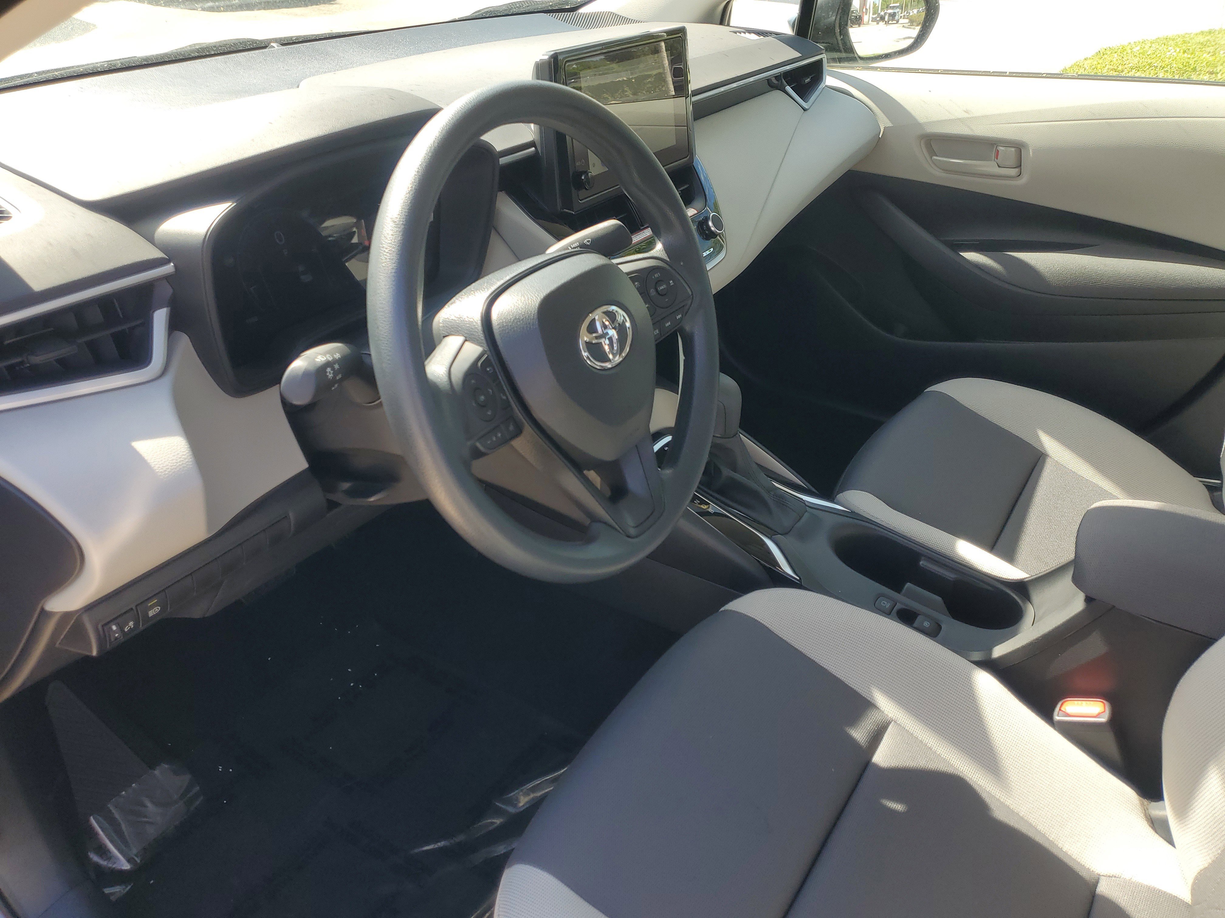 Certified 2026 Toyota Corolla LE FWD image 16