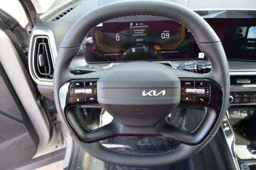 New 2026 Kia Sorento S w/ S Panoramic Sunroof Package image 23