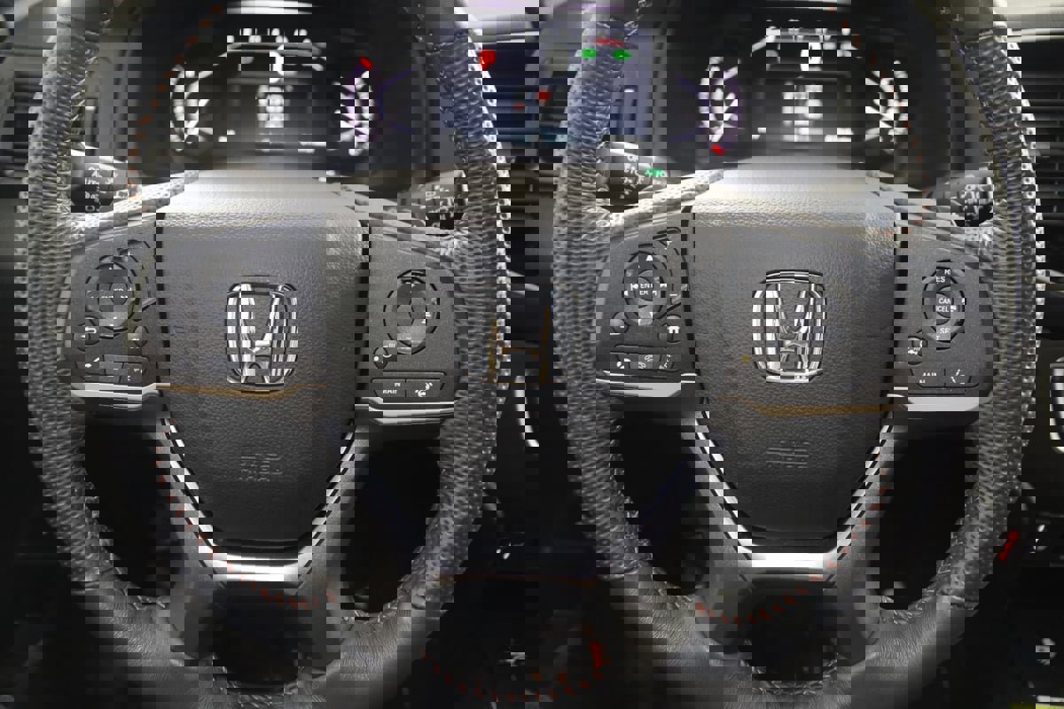 Used 2024 Honda Passport TrailSport image 33