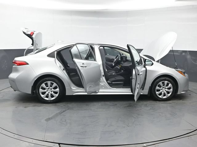 Certified 2025 Toyota Corolla LE FWD image 47