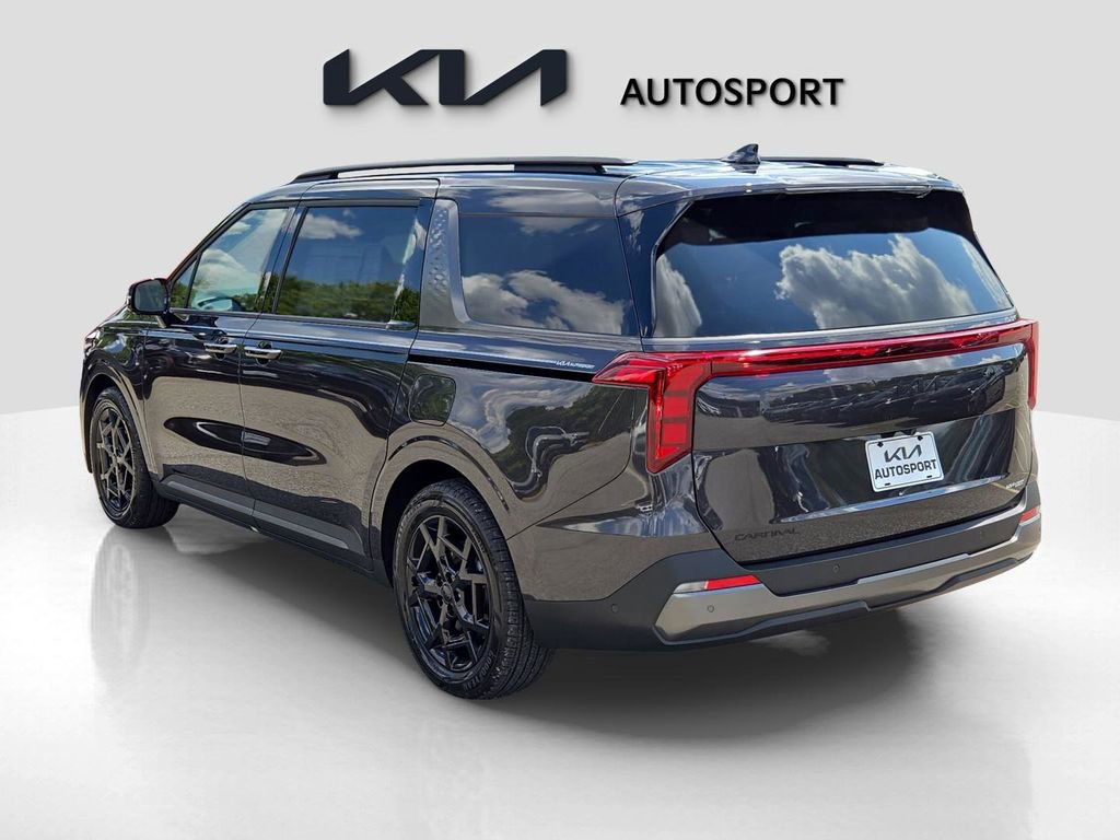New 2026 Kia Carnival SX w/ SX Dark Edition Package image 10