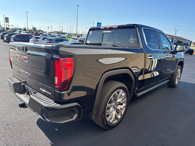 Used 2023 GMC Sierra 1500 Denali w/ Denali Reserve Package AWD/4WD image 7