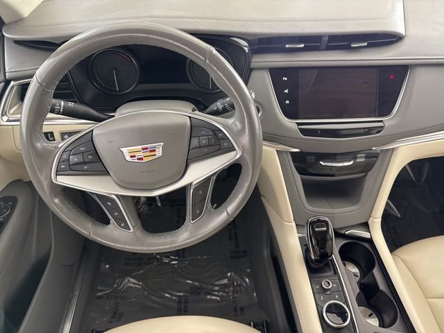 Used 2021 Cadillac XT5 Premium Luxury AWD/4WD image 23
