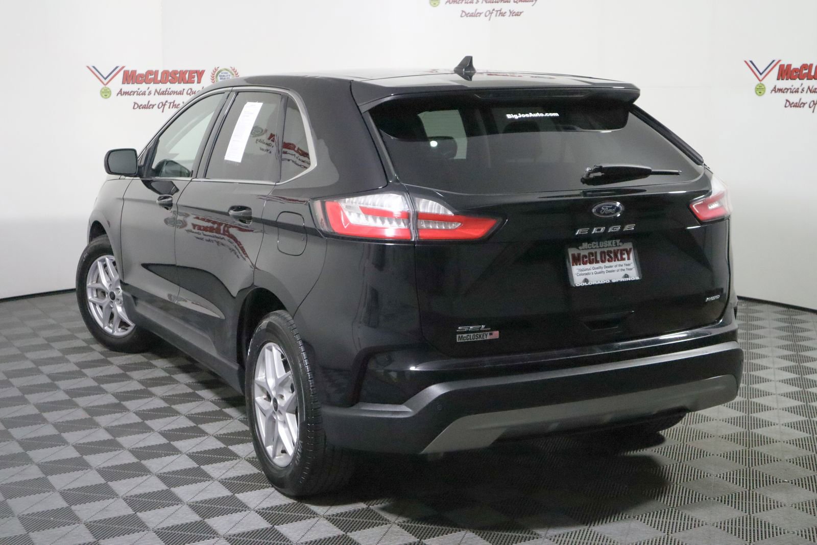 Used 2024 Ford Edge SEL image 13
