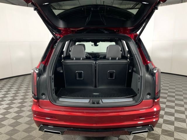 Certified 2025 Cadillac XT6 Sport w/ Technology Package image 31