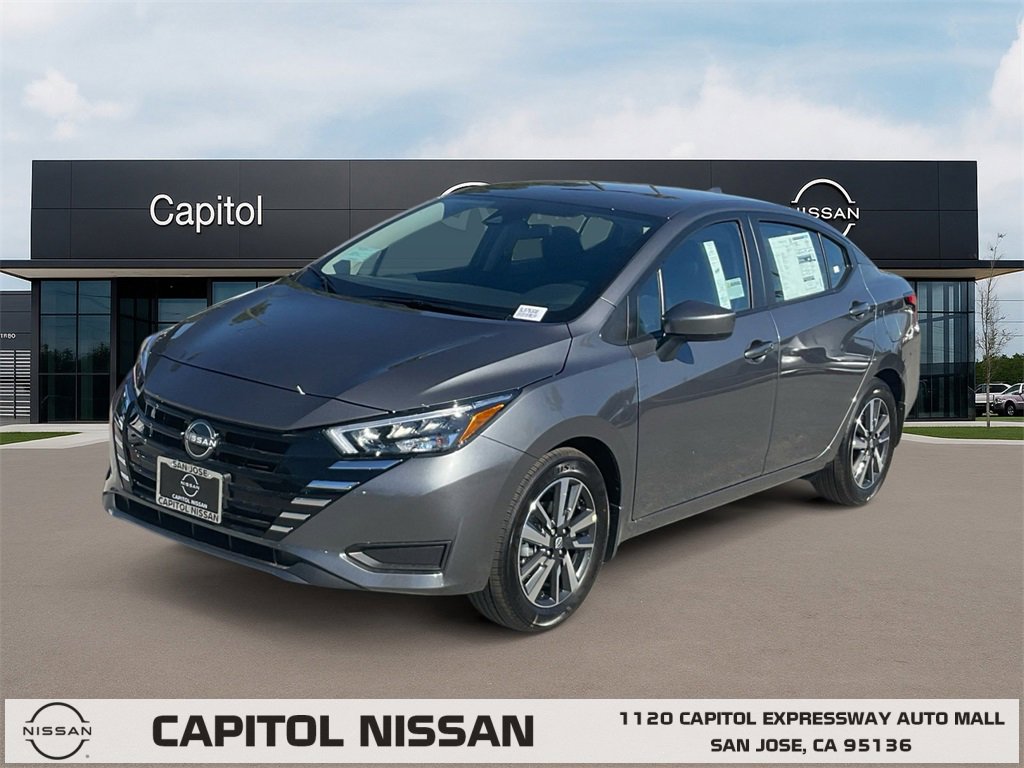 New 2025 Nissan Versa SV w/ Trunk Package