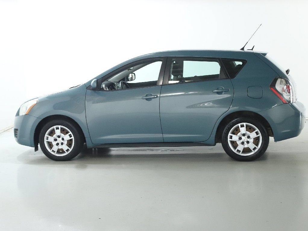 Used 2009 Pontiac Vibe w/ Preferred Package FWD image 32