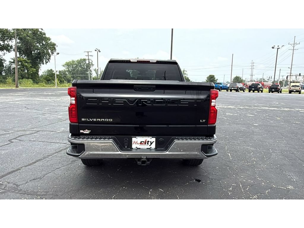 Used 2024 Chevrolet Silverado 1500 LT AWD/4WD image 6