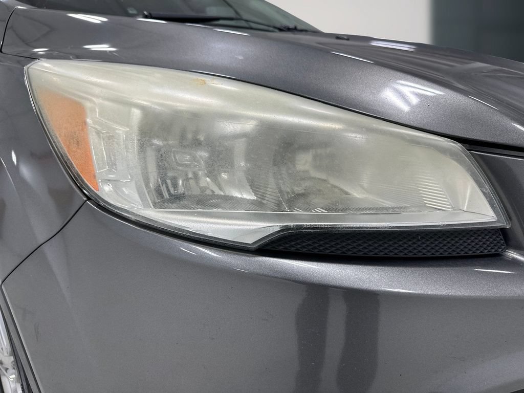 Used 2014 Ford Escape SE w/ Equipment Group 201A FWD image 11