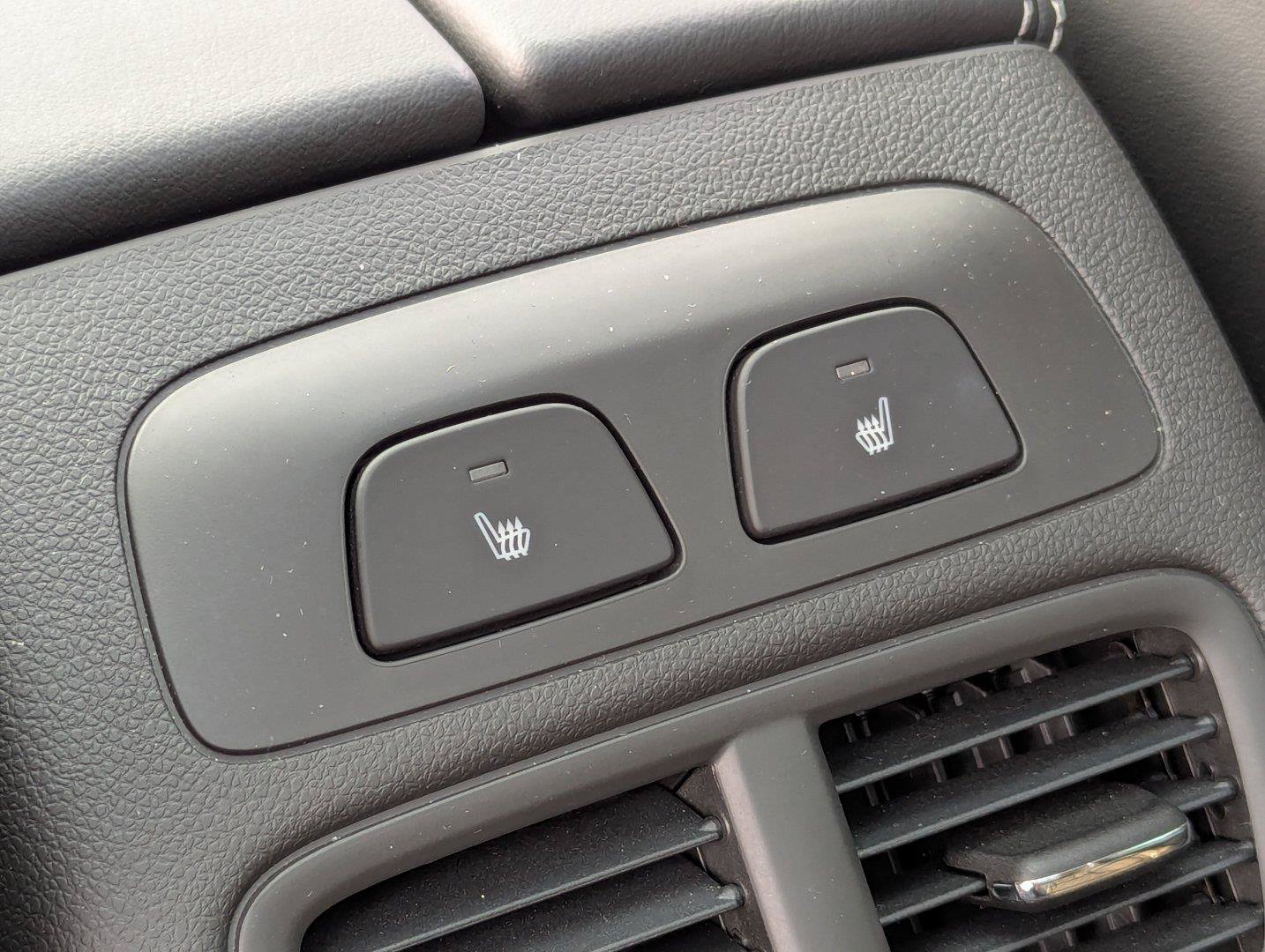 Used 2023 Buick Envision Avenir AWD/4WD image 28