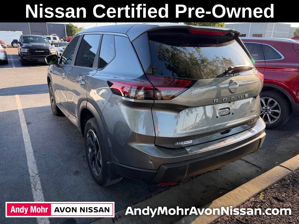 Certified 2026 Nissan Rogue SV w/ Cold Weather Package AWD/4WD image 4